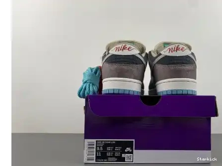 FZ3129-200  Low Savings Nike Big SB Dunk Money 0610